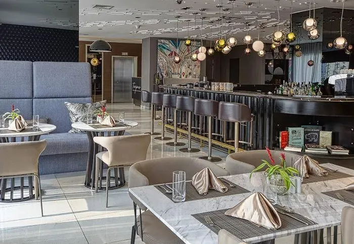 Novotel At Acqua *