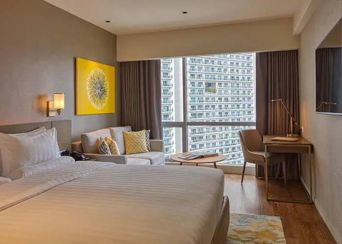 Novotel At Acqua * Manila