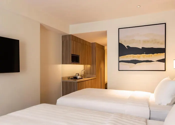 Novotel At Acqua Aparthotel *